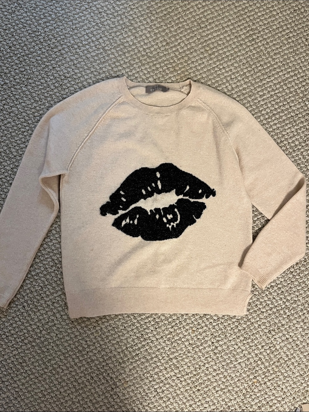 Brodie Cashmere Cream Crewneck Sweater with Black Lip Motif